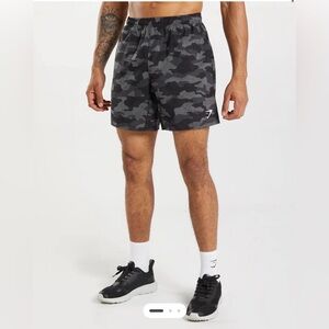 Gymshark Arrival 7" Short Graphite Gray Camo Size XS